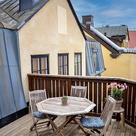 Adelsgatan Bed & Breakfast VBY Esterno foto