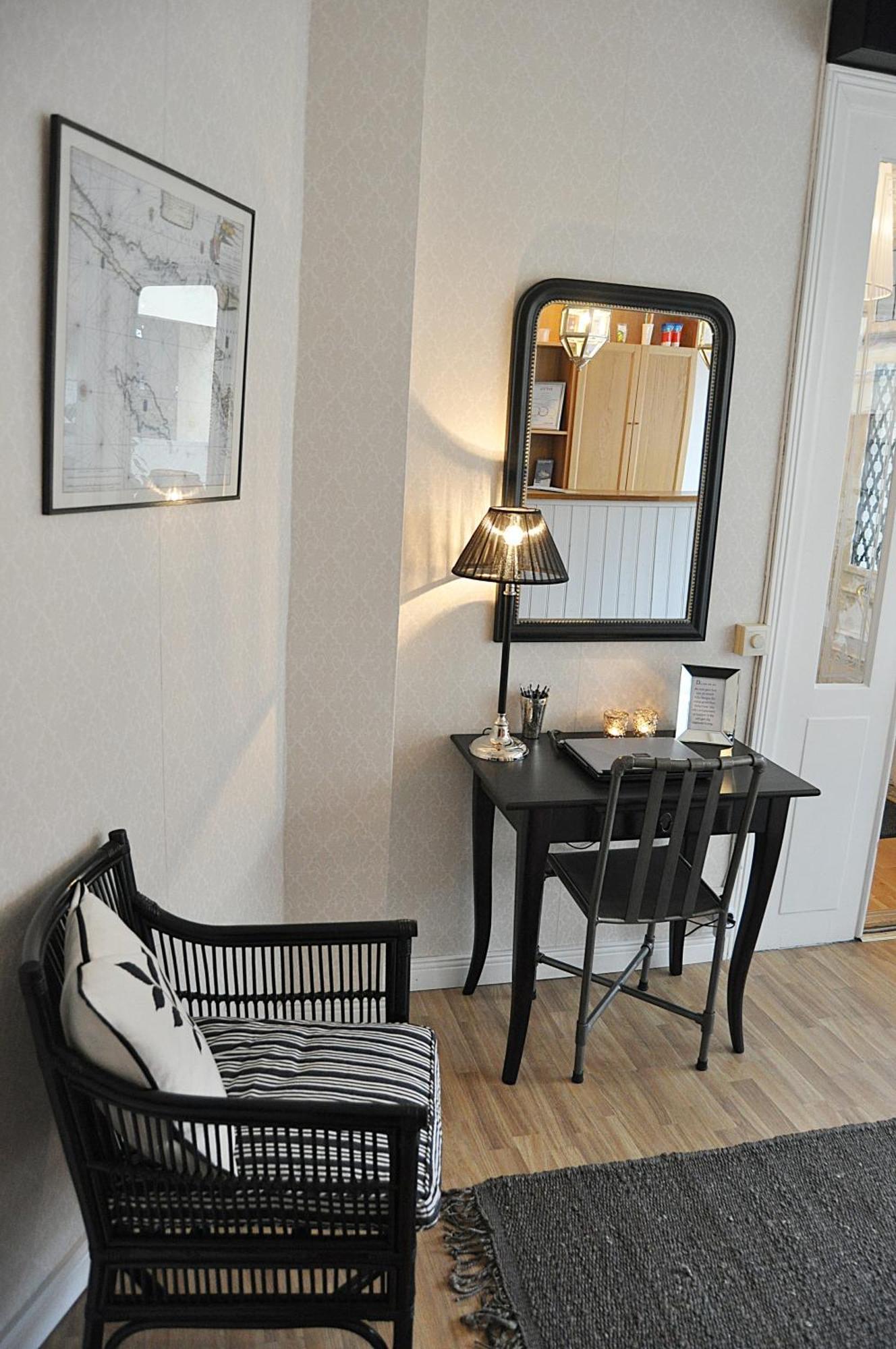 Adelsgatan Bed & Breakfast VBY Esterno foto