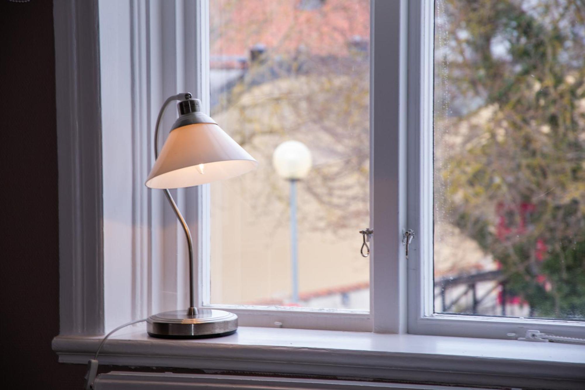 Adelsgatan Bed & Breakfast VBY Esterno foto