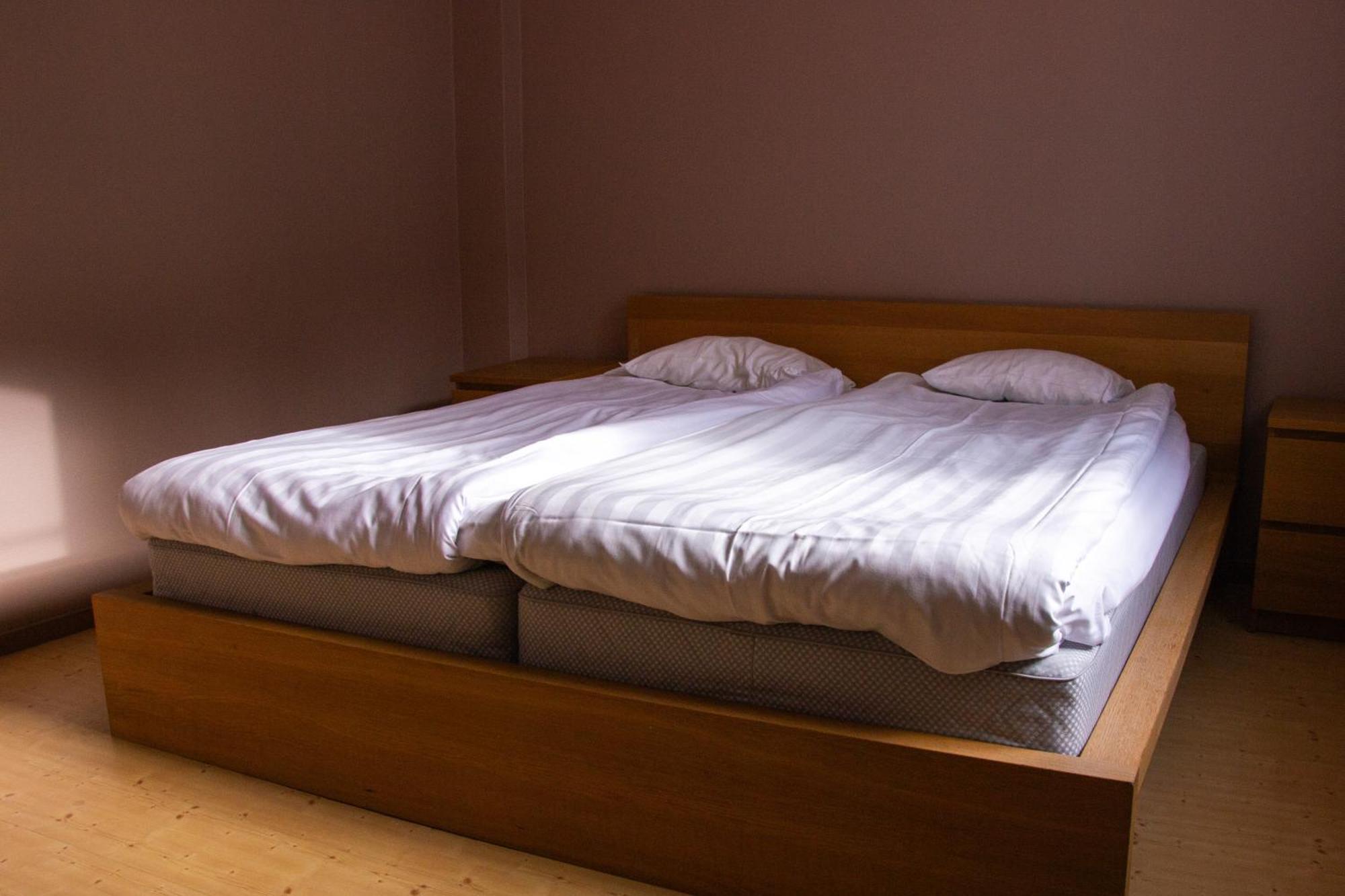 Adelsgatan Bed & Breakfast VBY Esterno foto