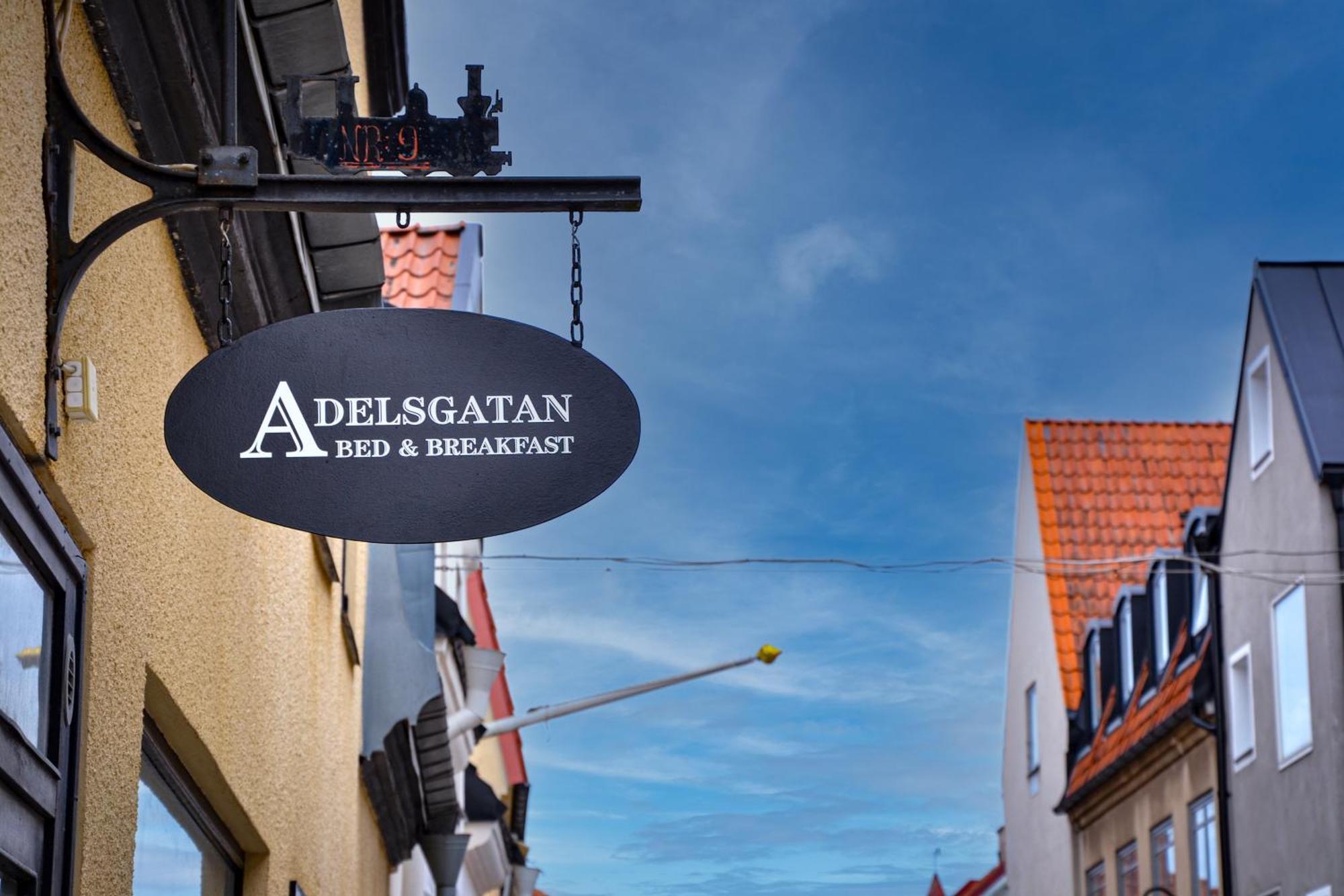 Adelsgatan Bed & Breakfast VBY Esterno foto